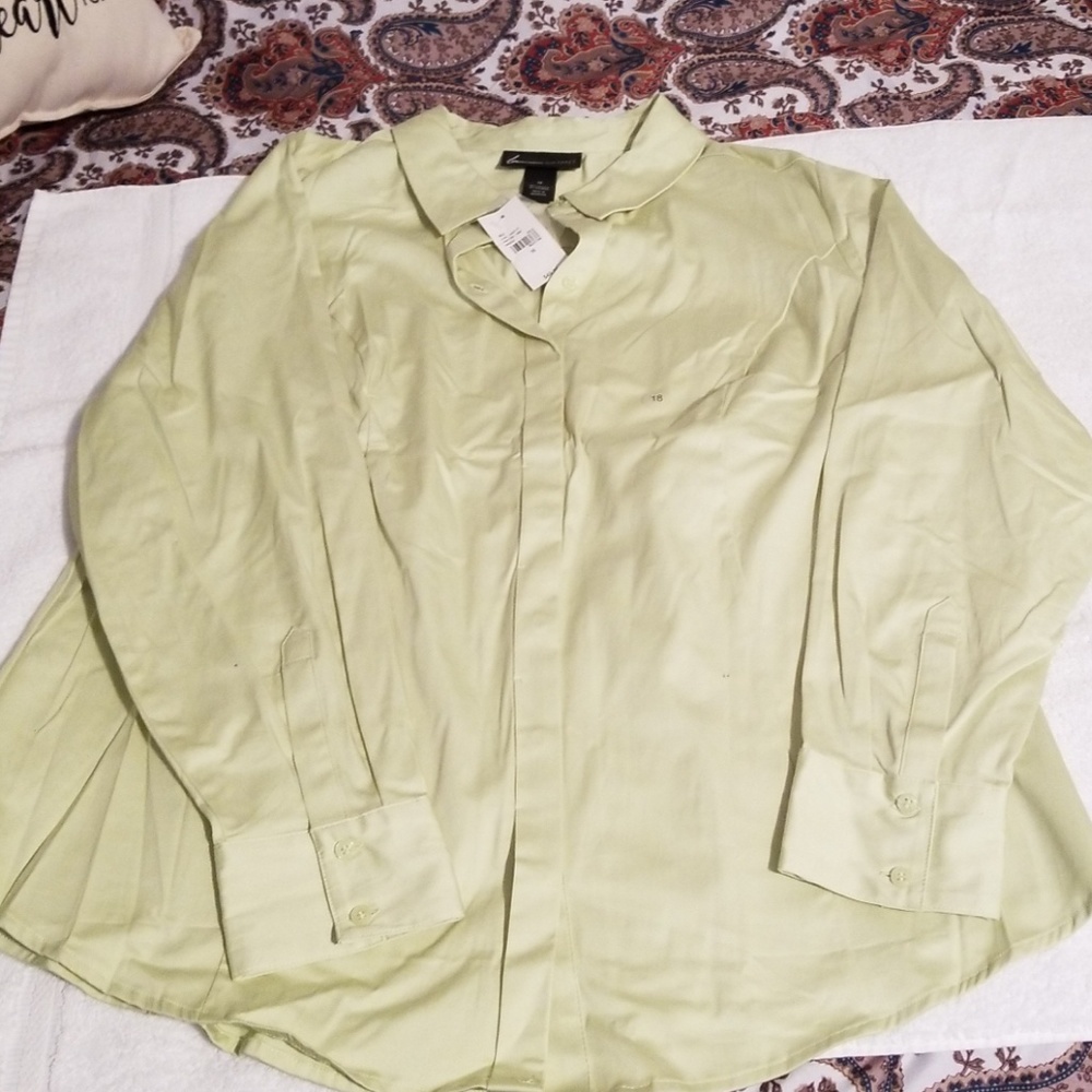 Lane Bryant sz 18 button down dress shirt NWT